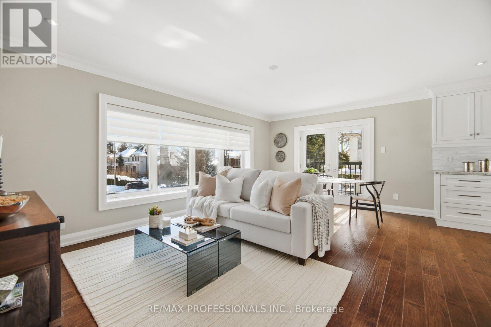 12 Walford Road, Toronto, Ontario  M8X 2P1 - Photo 9 - W12759510