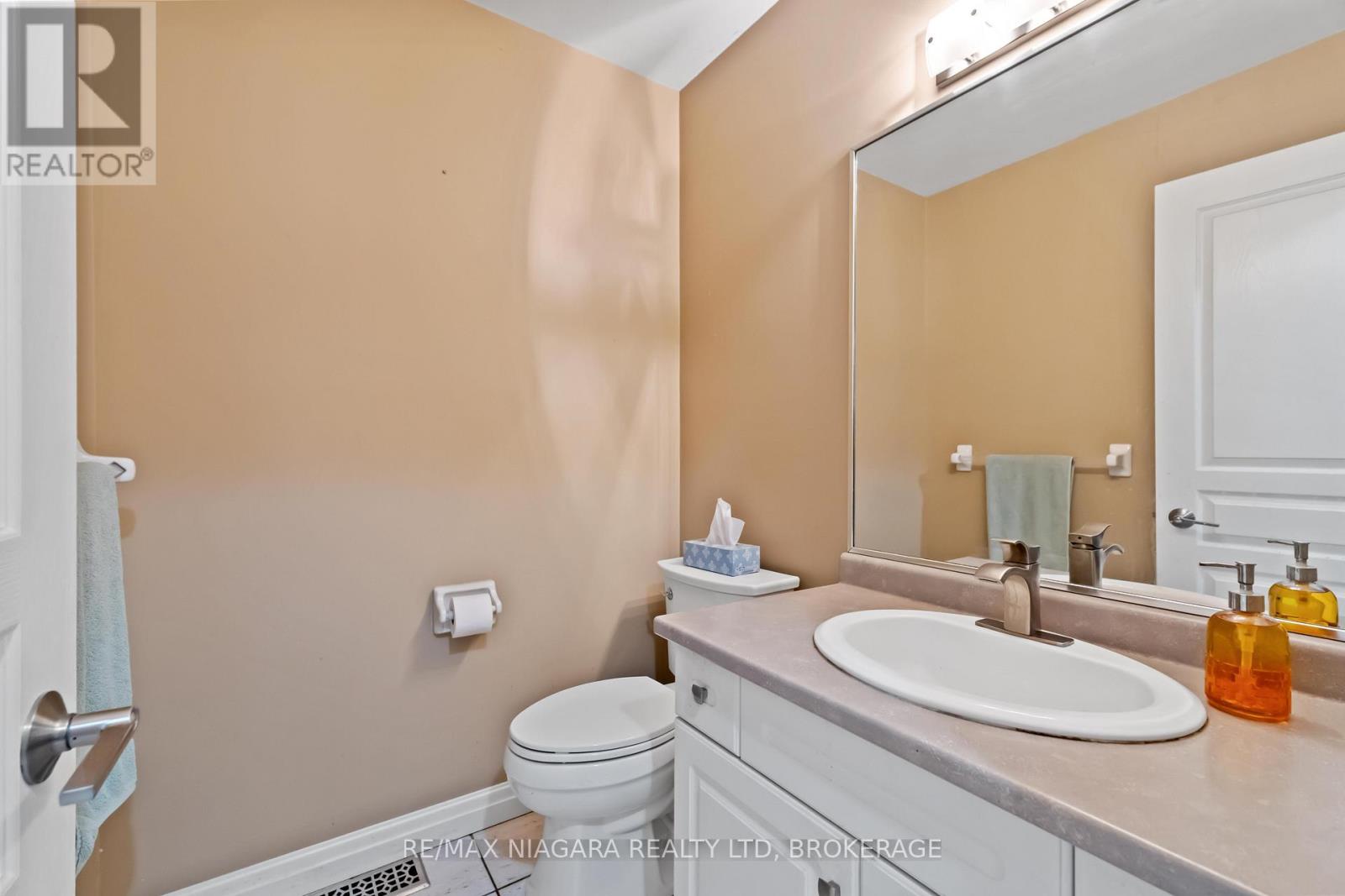 7874 Bishop Avenue, Niagara Falls, Ontario  L2H 3C6 - Photo 20 - X12784940