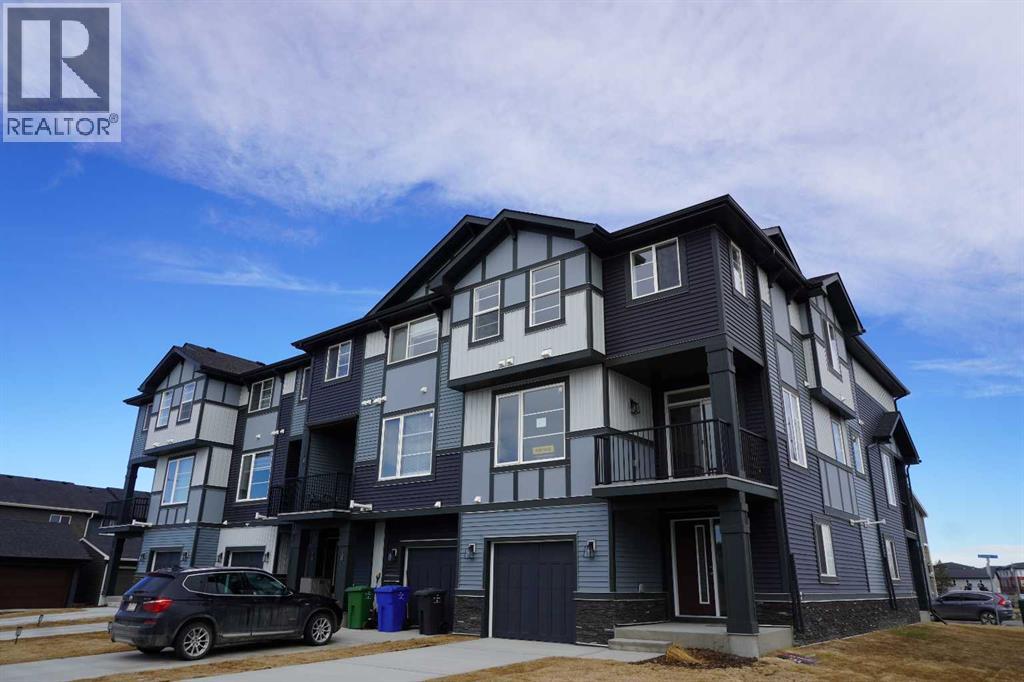 22 Waterford Link, Chestermere, Alberta  T1X 2T8 - Photo 1 - A2294284