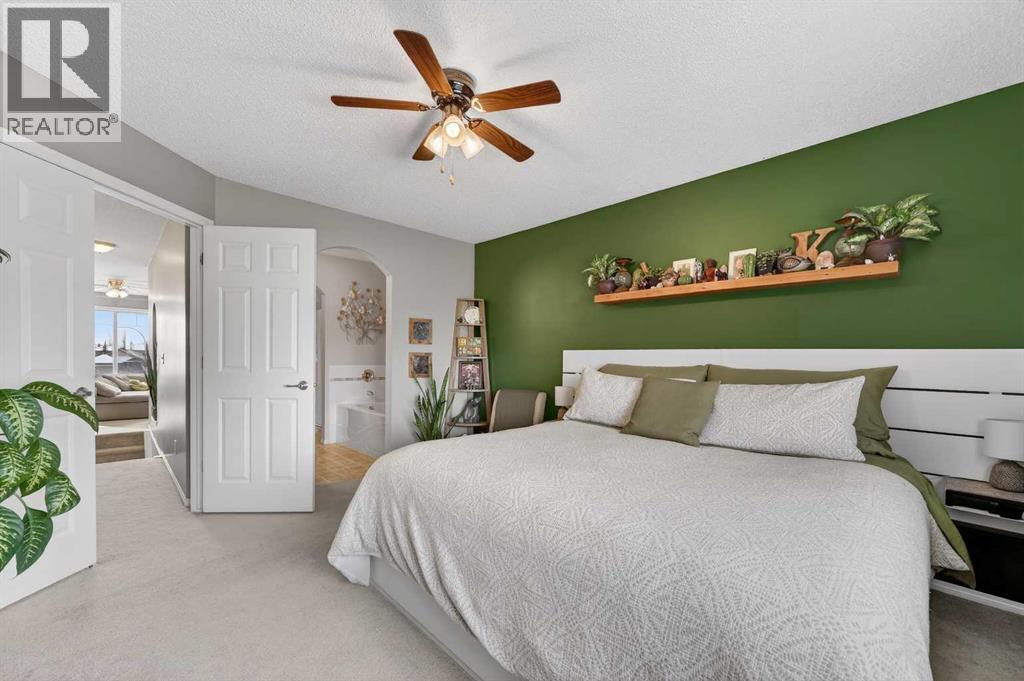 210 West Creek Bay, Chestermere, Alberta  T1X 1P6 - Photo 23 - A2297422