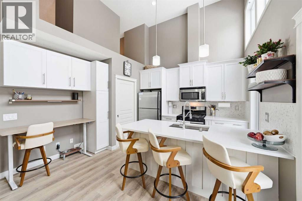 1607 Wentworth Villas SW, Calgary, Alberta  T3H 0K7 - Photo 1 - A2298908