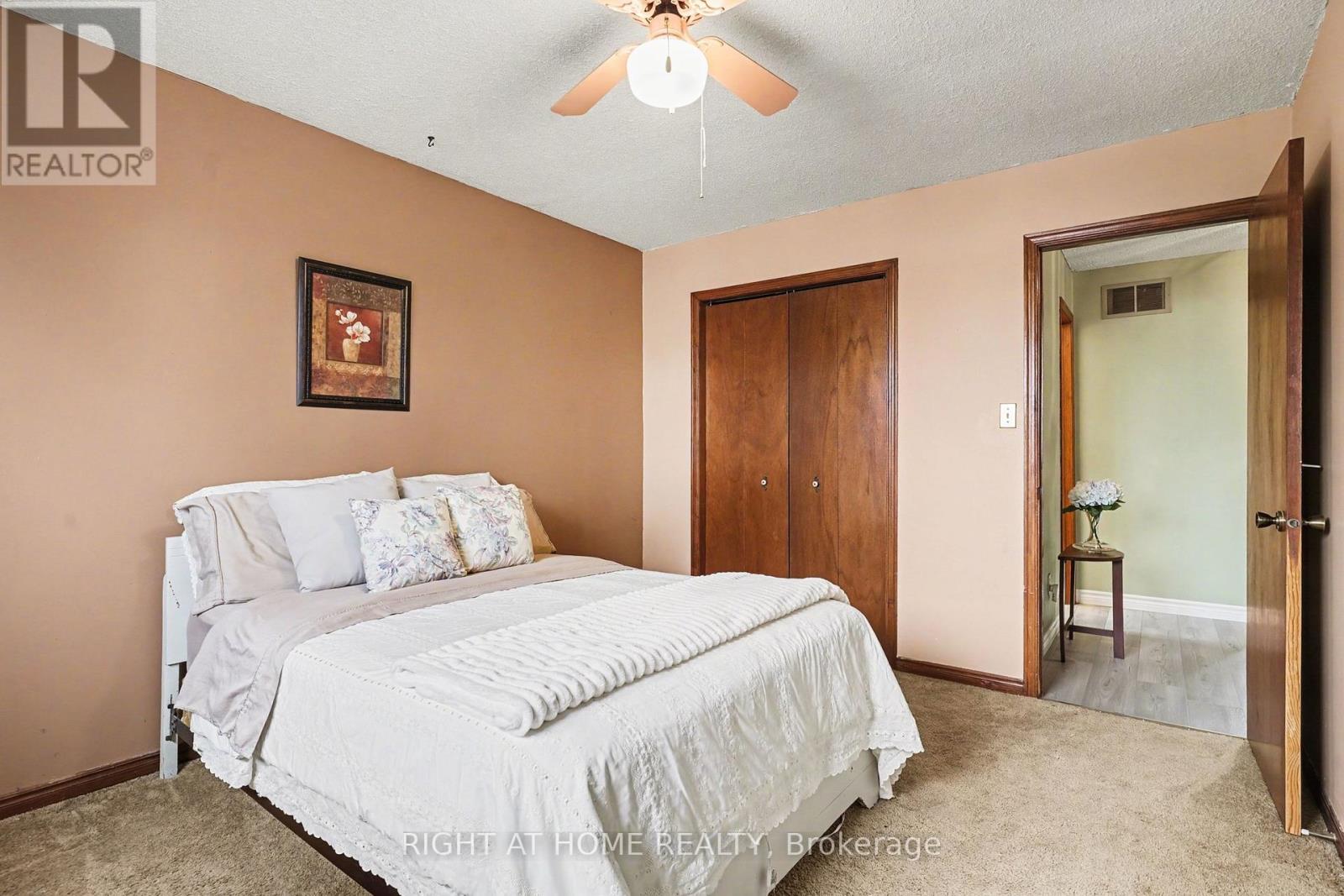 4 Falcon Court, Whitby, Ontario  L1N 6V5 - Photo 15 - E12955796