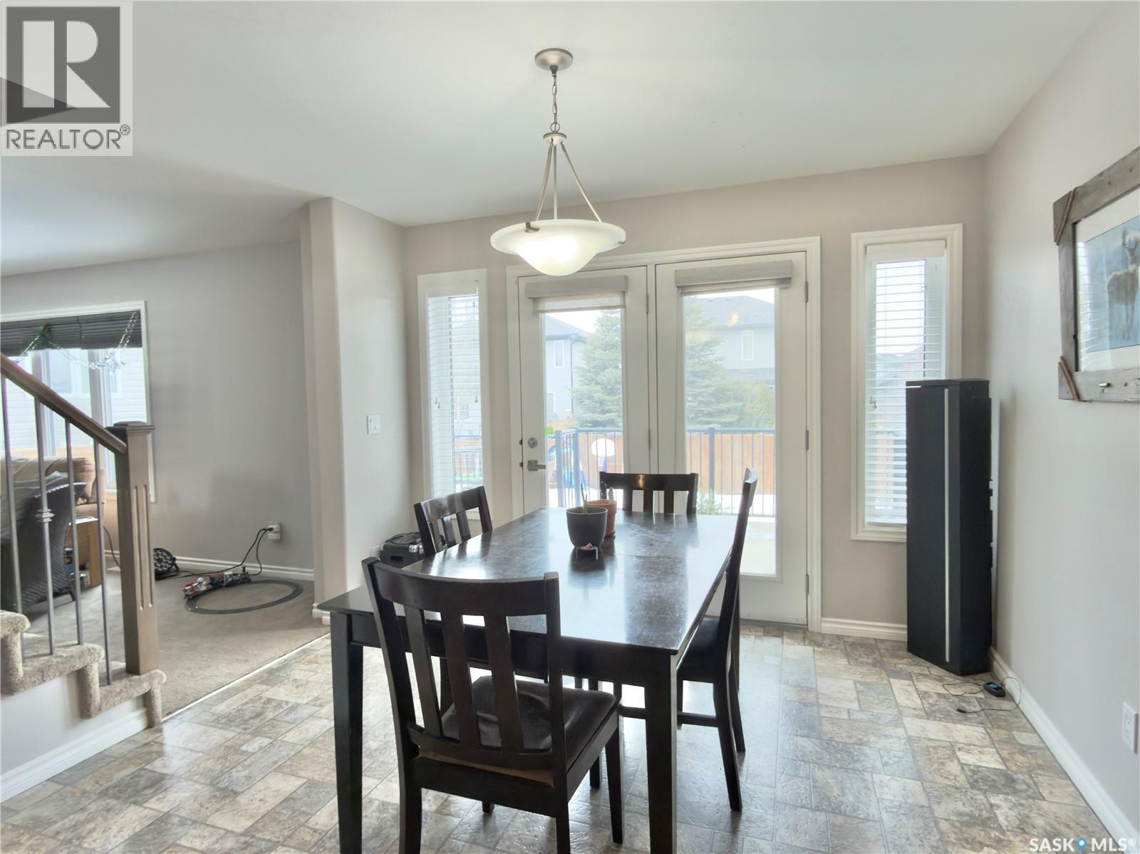 831 Korol Way, Saskatoon, Saskatchewan  S7R 0E4 - Photo 10 - SK032037