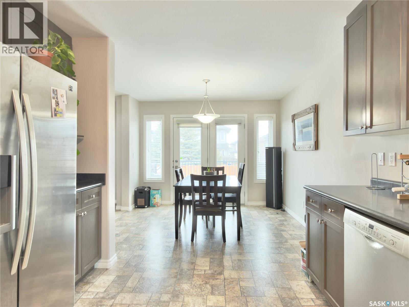 831 Korol Way, Saskatoon, Saskatchewan  S7R 0E4 - Photo 14 - SK032037