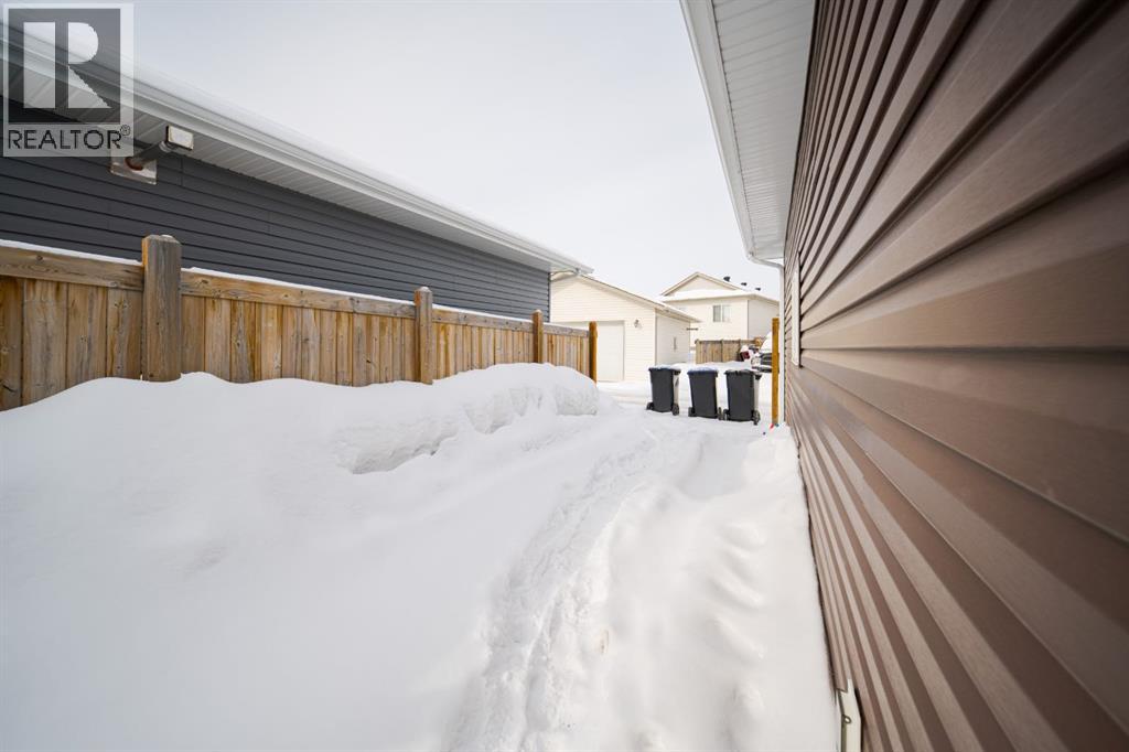 224 Warren Way, Fort Mcmurray, Alberta  T9H 5J9 - Photo 41 - A2296332