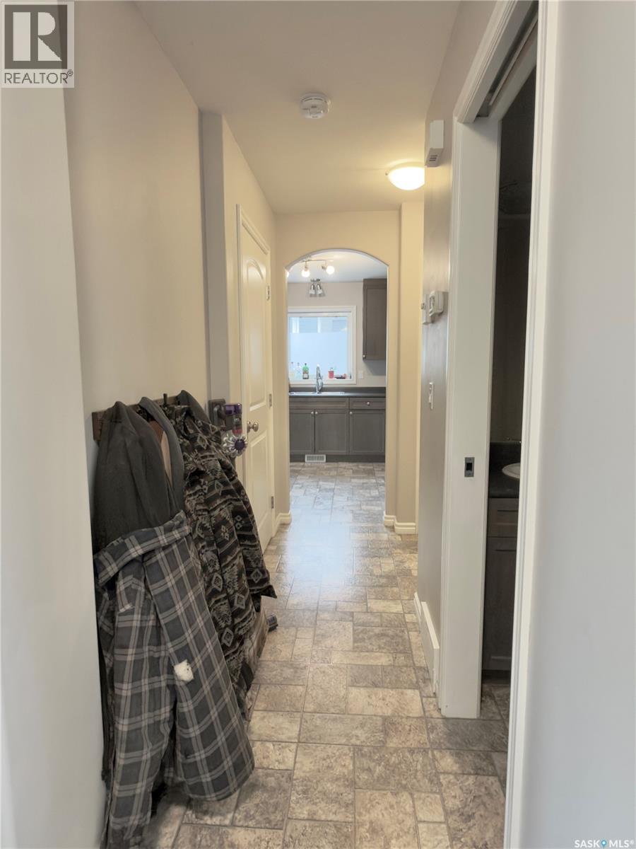 831 Korol Way, Saskatoon, Saskatchewan  S7R 0E4 - Photo 20 - SK032037