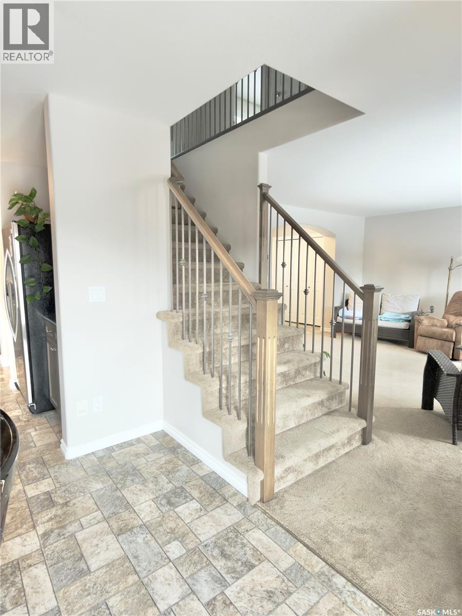 831 Korol Way, Saskatoon, Saskatchewan  S7R 0E4 - Photo 19 - SK032037