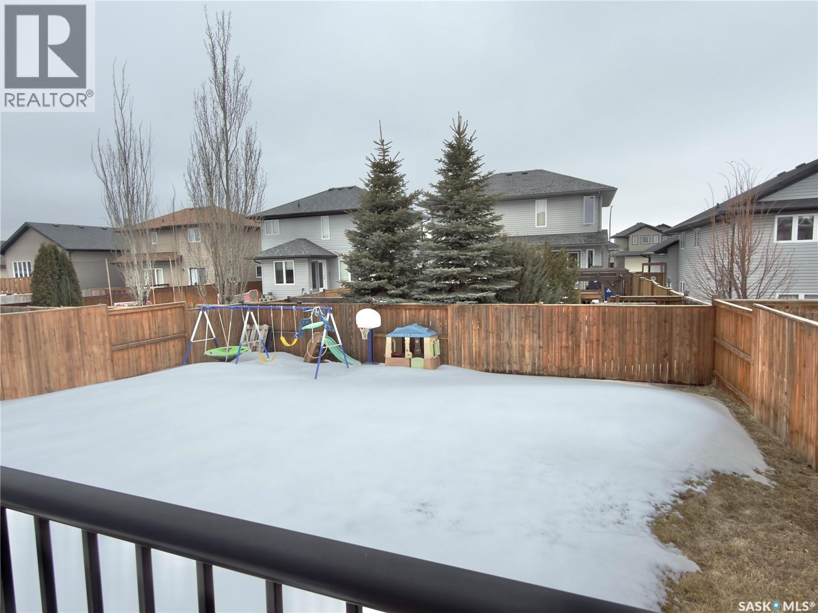831 Korol Way, Saskatoon, Saskatchewan  S7R 0E4 - Photo 46 - SK032037