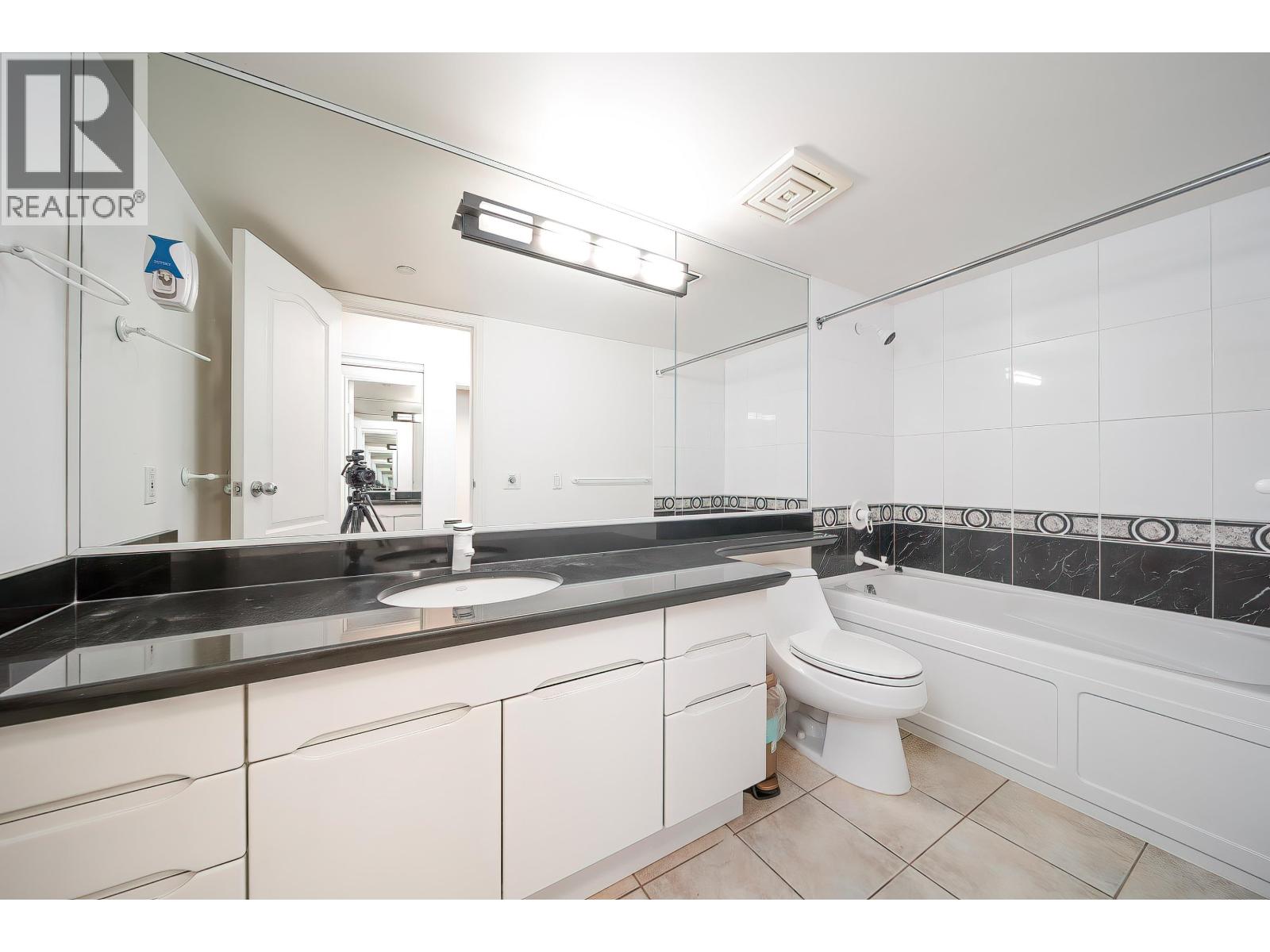 1401 560 Cardero Street, Vancouver, British Columbia  V6G 3E9 - Photo 15 - R3106705