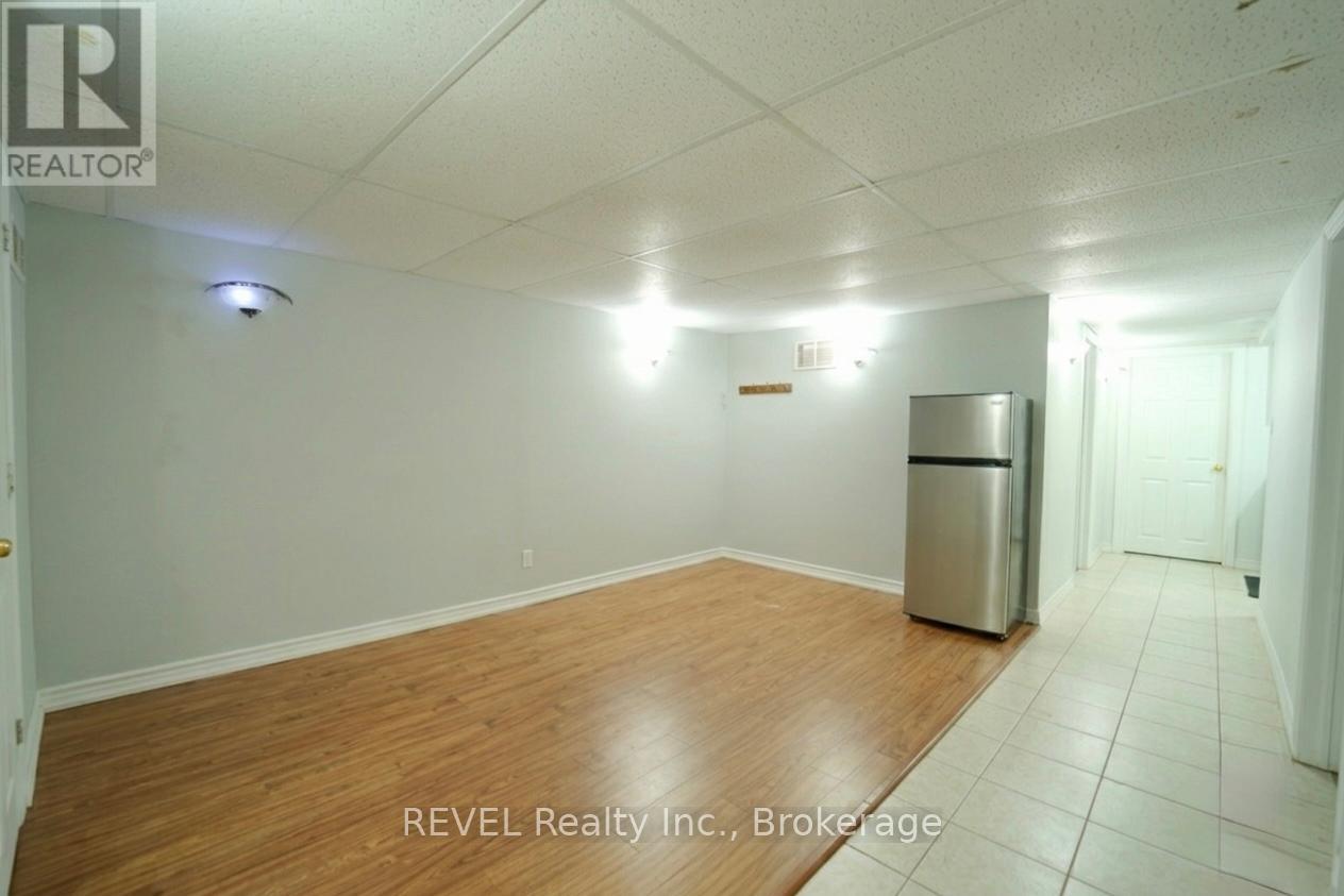 103 Clarence Street W, Port Colborne, Ontario  L3K 3G2 - Photo 12 - X12955782