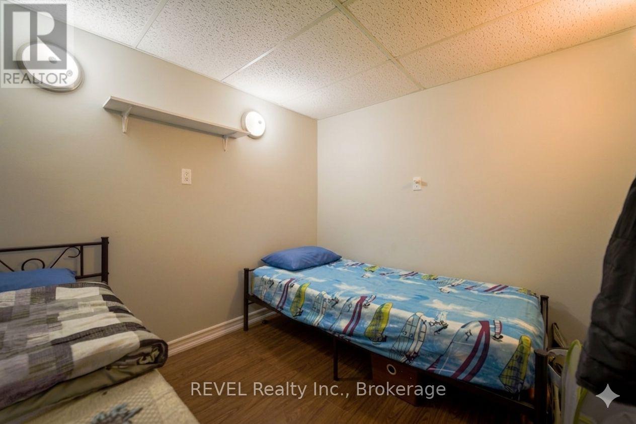 103 Clarence Street W, Port Colborne, Ontario  L3K 3G2 - Photo 16 - X12955782