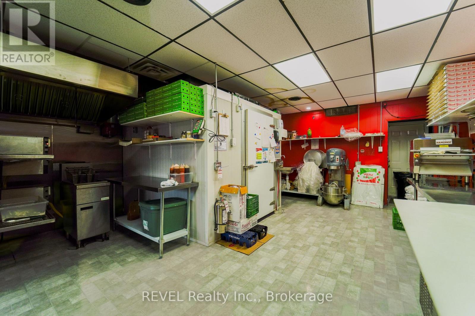 103 Clarence Street W, Port Colborne, Ontario  L3K 3G2 - Photo 4 - X12955782