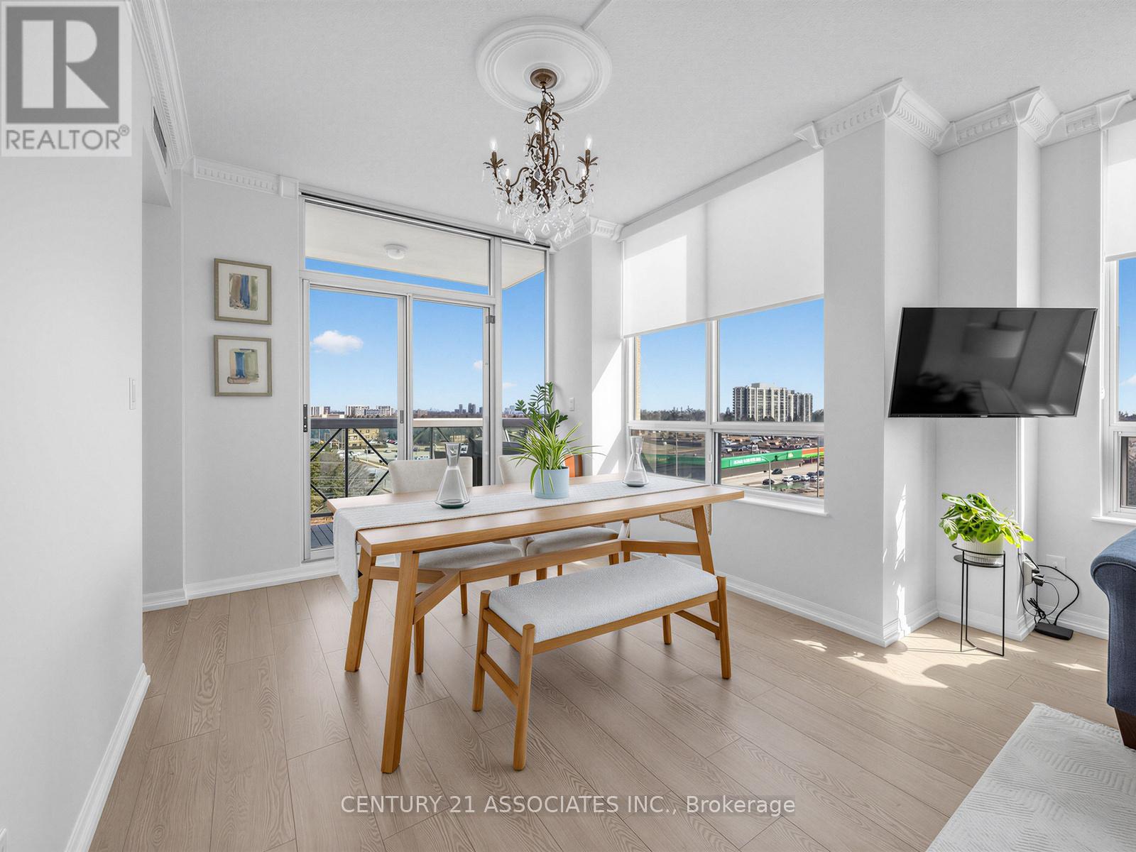 705 - 1359 Rathburn Road E, Mississauga, Ontario  L4W 5P7 - Photo 17 - W12955760