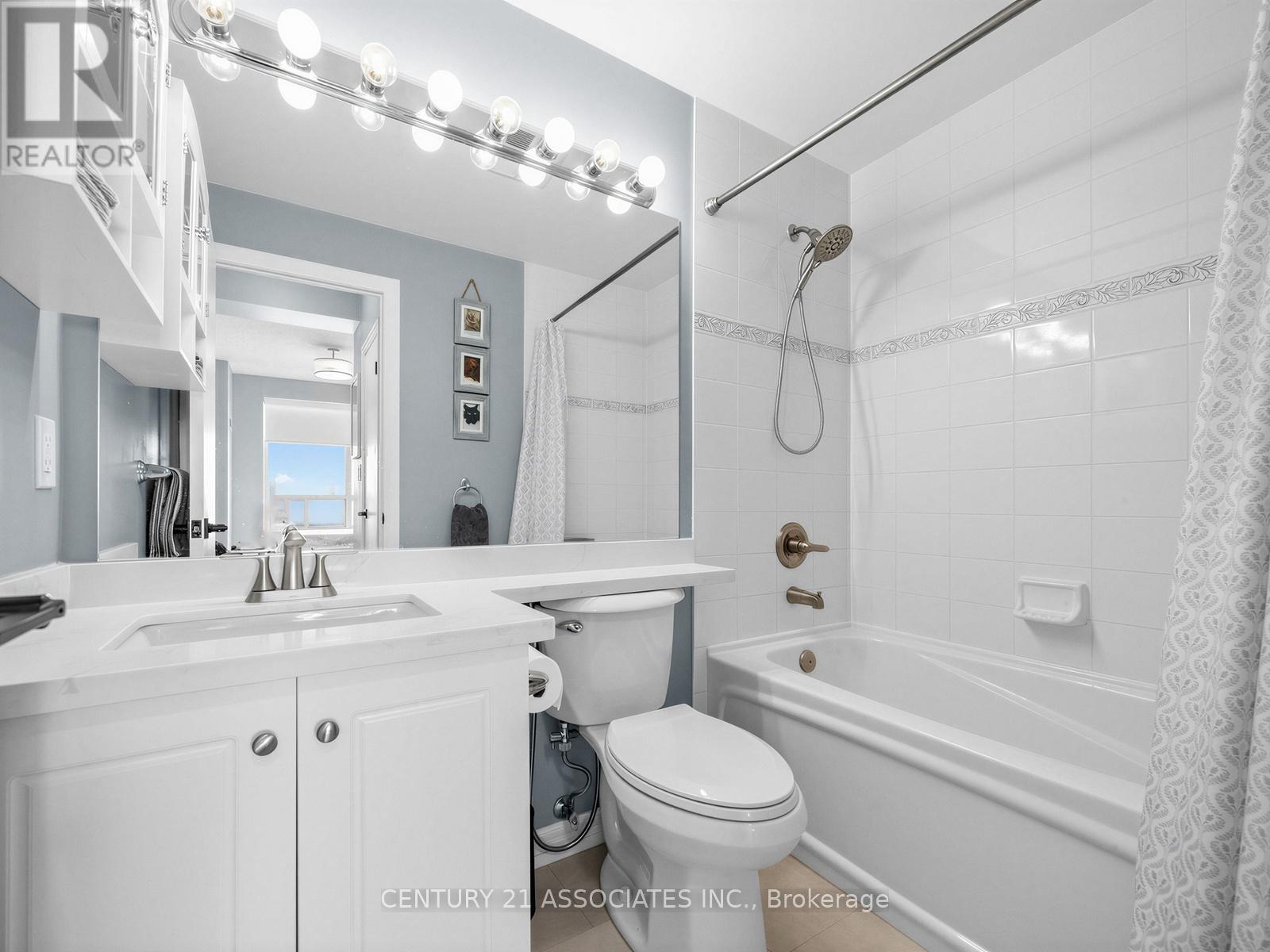 705 - 1359 Rathburn Road E, Mississauga, Ontario  L4W 5P7 - Photo 23 - W12955760