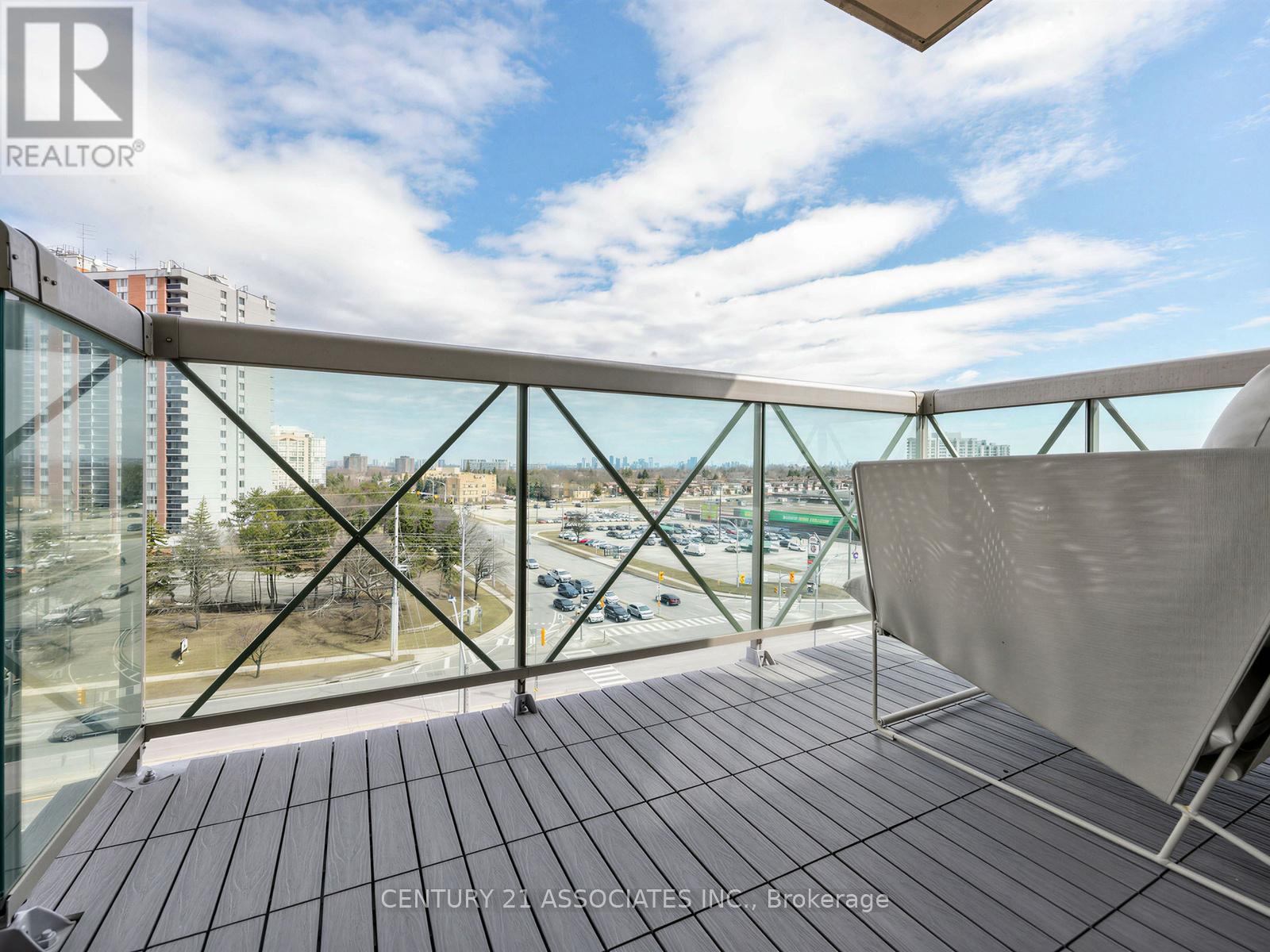 705 - 1359 Rathburn Road E, Mississauga, Ontario  L4W 5P7 - Photo 24 - W12955760