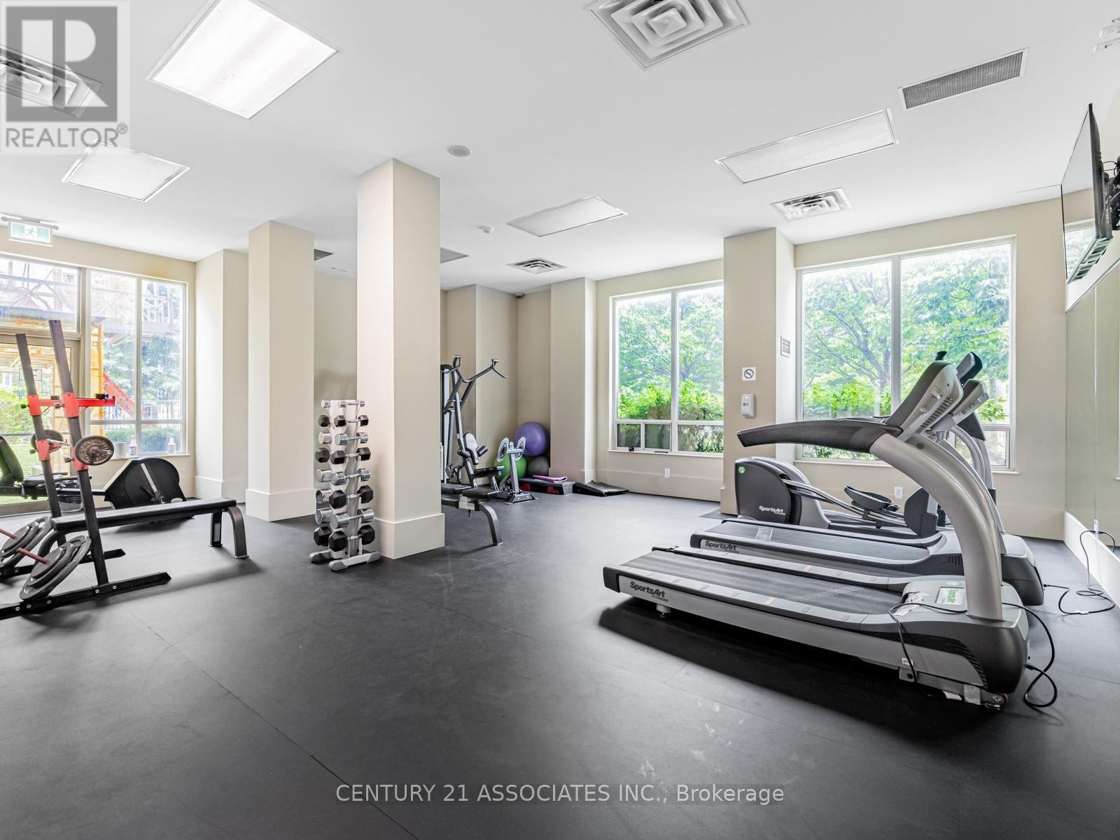 705 - 1359 Rathburn Road E, Mississauga, Ontario  L4W 5P7 - Photo 29 - W12955760