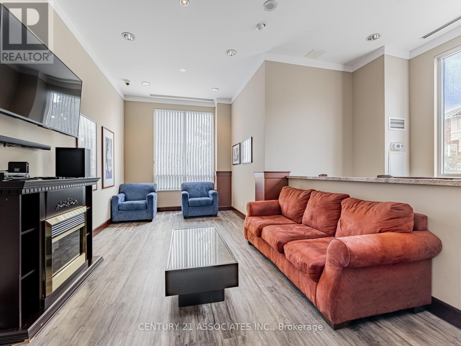 705 - 1359 Rathburn Road E, Mississauga, Ontario  L4W 5P7 - Photo 31 - W12955760