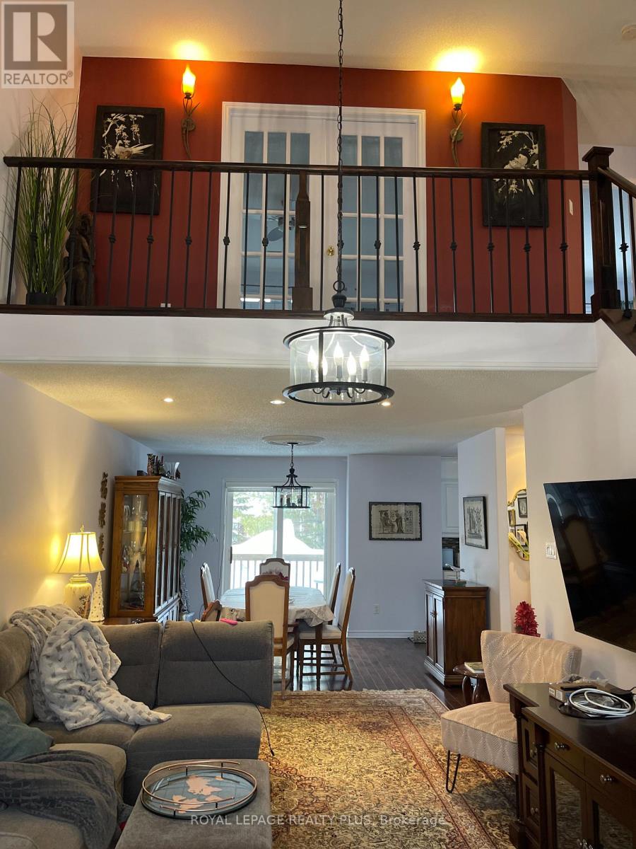 12 - 358 LITTLE AVENUE, Barrie, Ontario