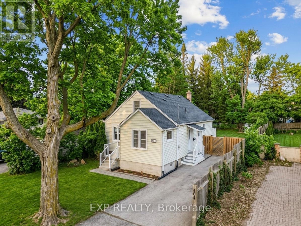 104 Barker Street, London East, Ontario  N5Y 1X7 - Photo 1 - X12948950