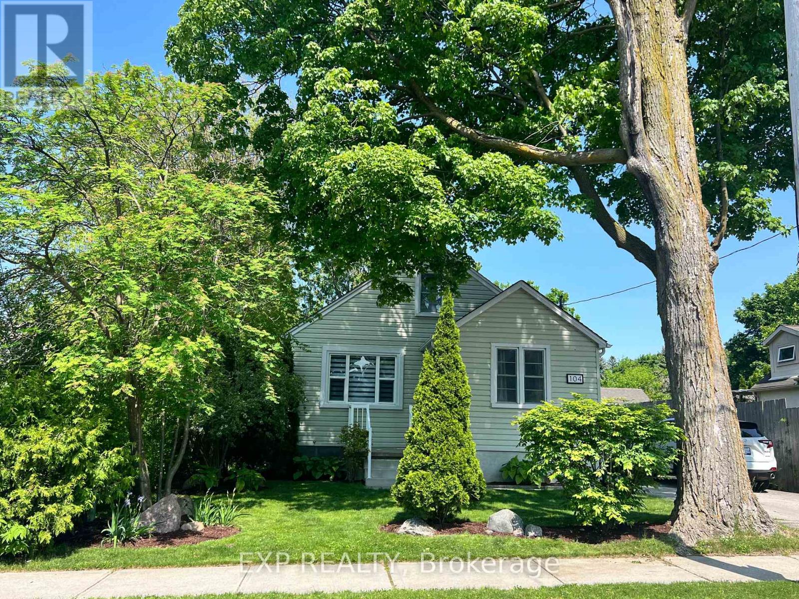 104 Barker Street, London East, Ontario  N5Y 1X7 - Photo 3 - X12948950