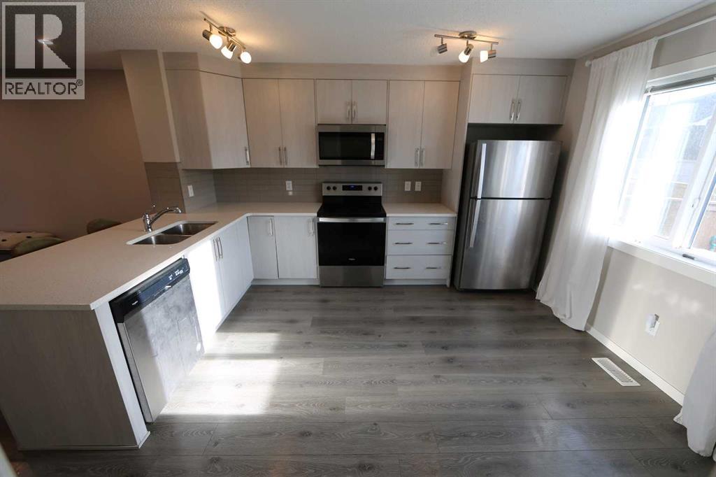 1512, 7451 Falconridge Boulevard Ne, Calgary, Alberta  T3J 0Z8 - Photo 9 - A2281349