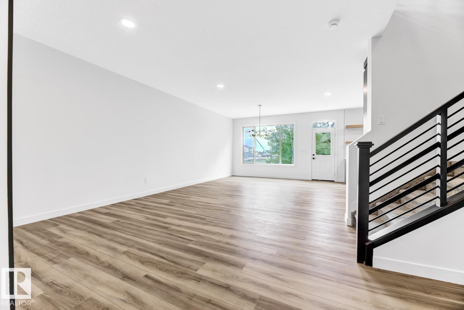 2010 Genesis Ln, Stony Plain, Alberta  T7Z 0K5 - Photo 6 - E4478035