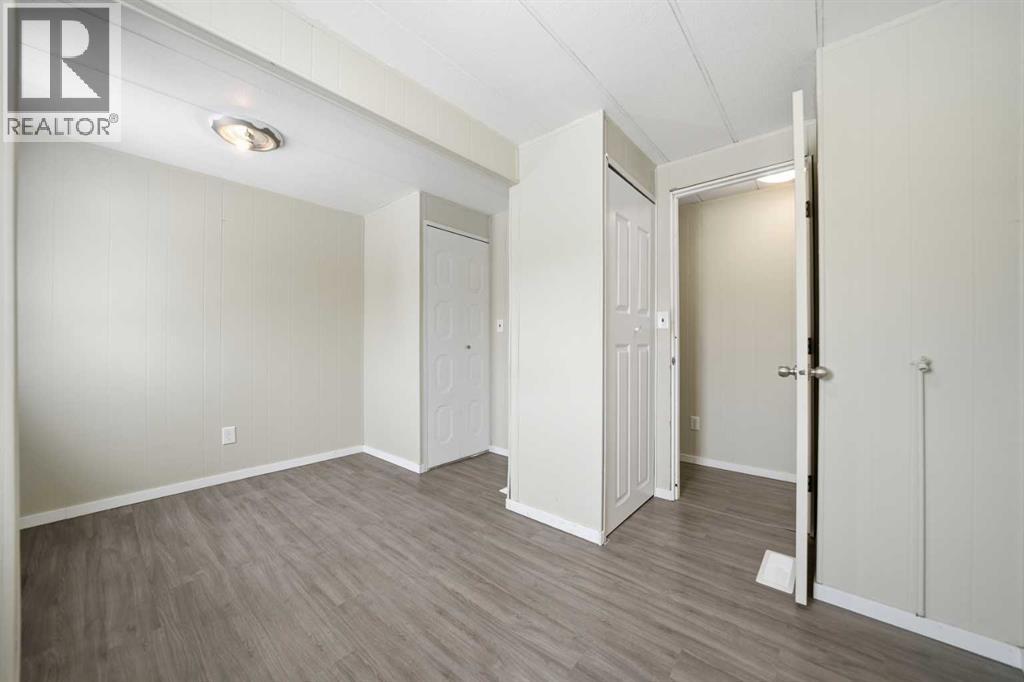 329 1 Street, Irricana, Alberta  T0m 1b0 - Photo 13 - A2293105