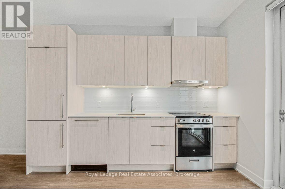 2509 - 4130 Parkside Village Drive, Mississauga, Ontario L5B 0L7 - Photo 3 - W12955770