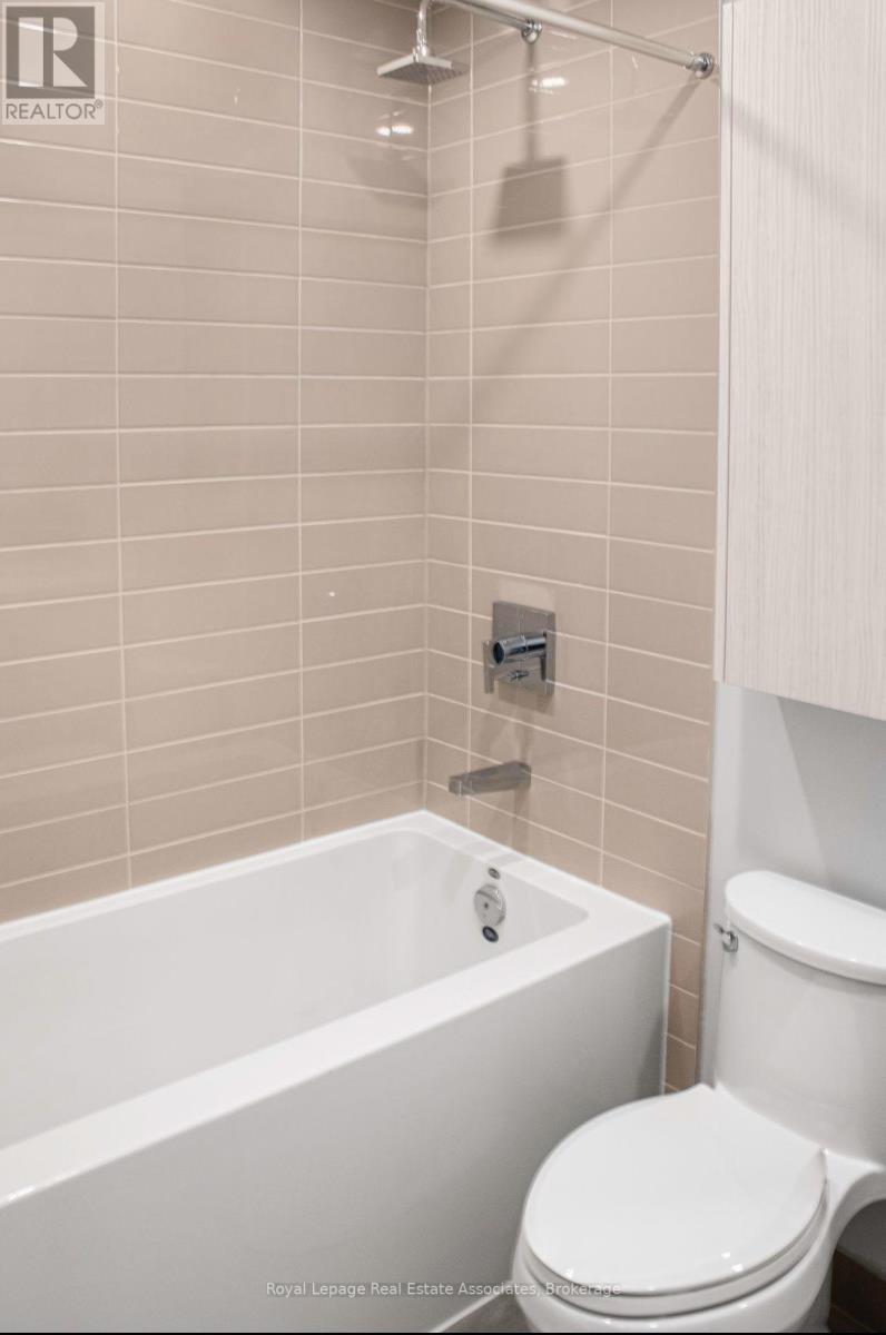 2509 - 4130 Parkside Village Drive, Mississauga, Ontario L5B 0L7 - Photo 9 - W12955770