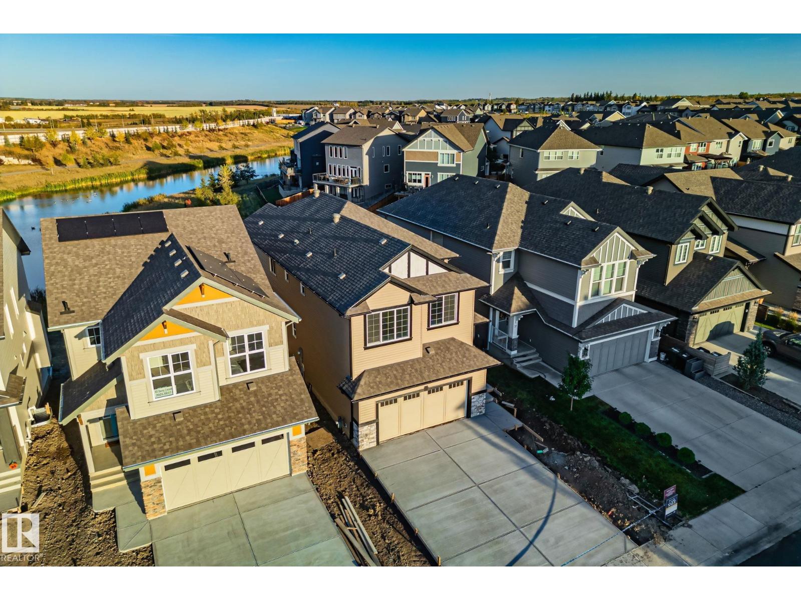 41 Savoy Cr, Sherwood Park, Alberta  T8H 2Y3 - Photo 2 - E4480389