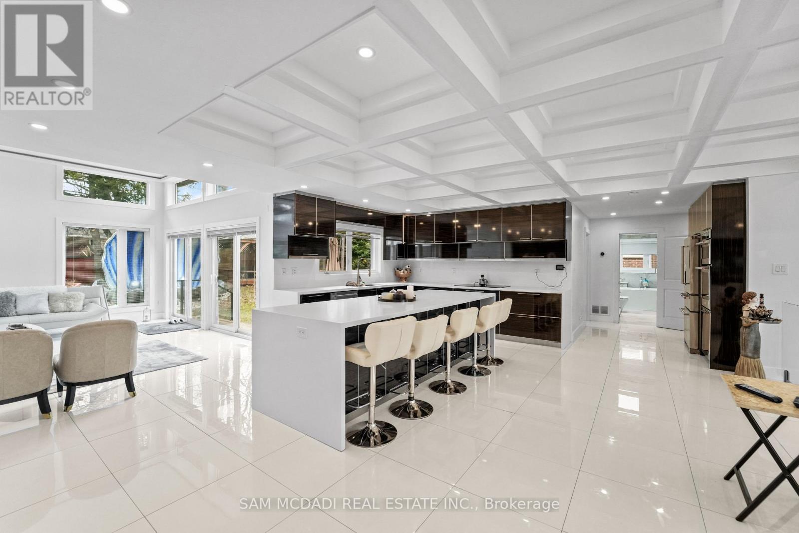 1434 Petrie Way, Mississauga, Ontario  L5J 1G5 - Photo 12 - W12955798