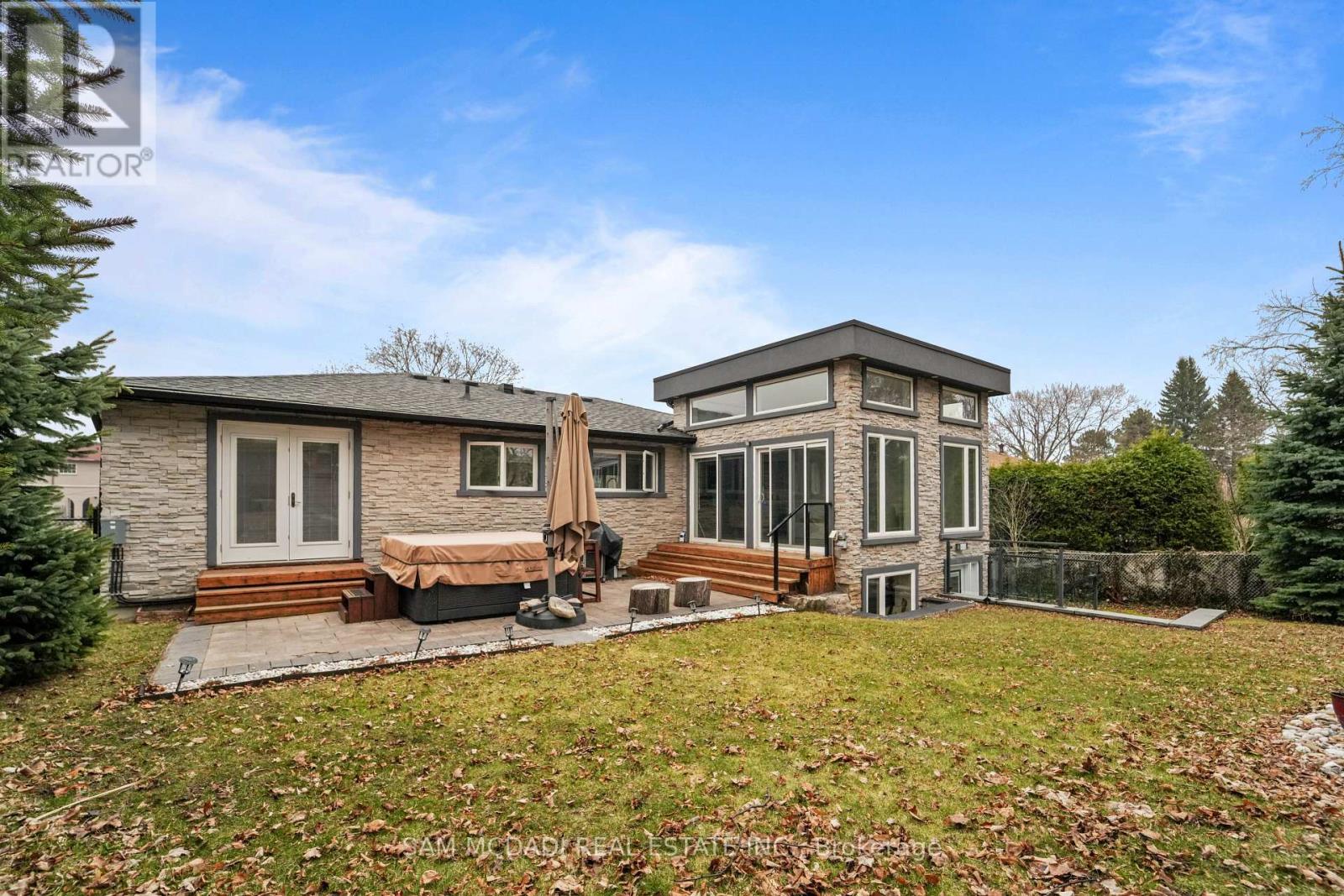 1434 Petrie Way, Mississauga, Ontario  L5J 1G5 - Photo 29 - W12955798