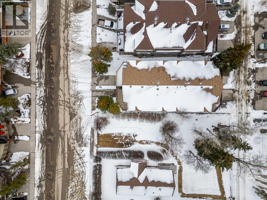 2, 817 6th Street, Canmore, Alberta  T1W 2B2 - Photo 39 - A2298112