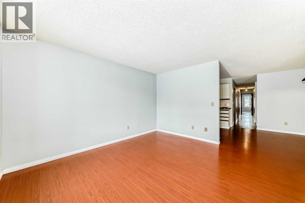 1011 17a Street NE, Calgary, Alberta  T2E 4V2 - Photo 15 - A2298602