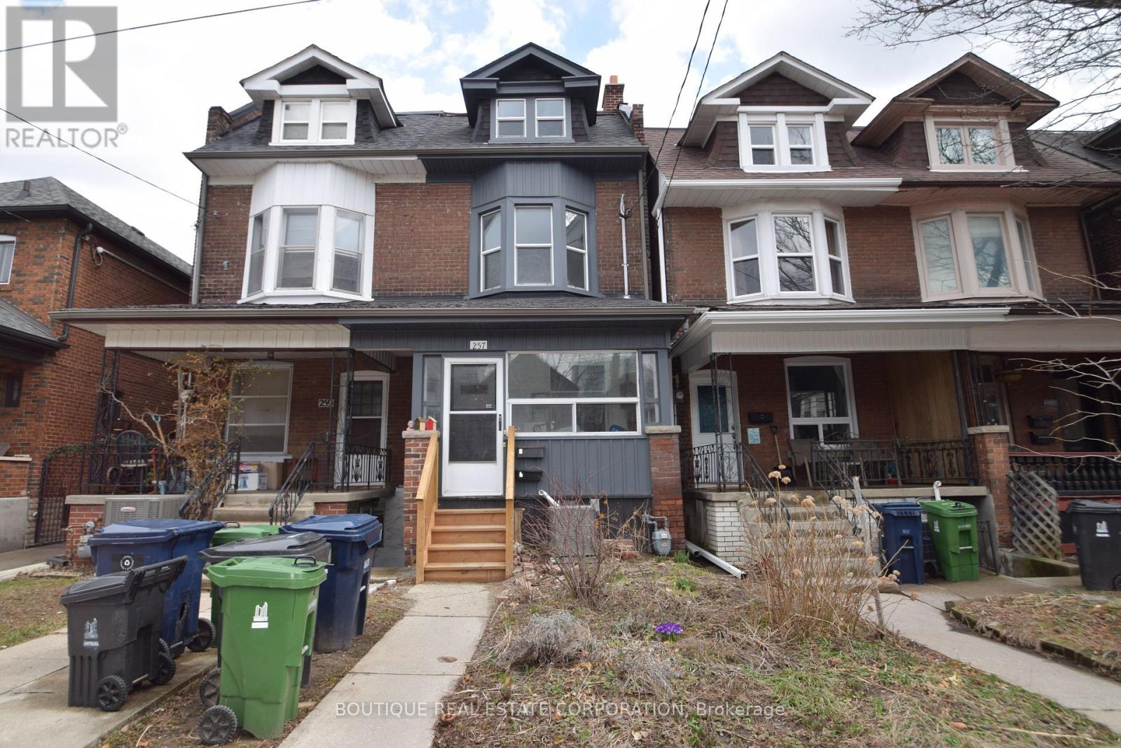 Apartment 2 - 257 Concord Avenue, Toronto, Ontario  M6H 2P4 - Photo 9 - C12610192