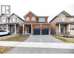 10 MOSES CRESCENT, Clarington, Ontario