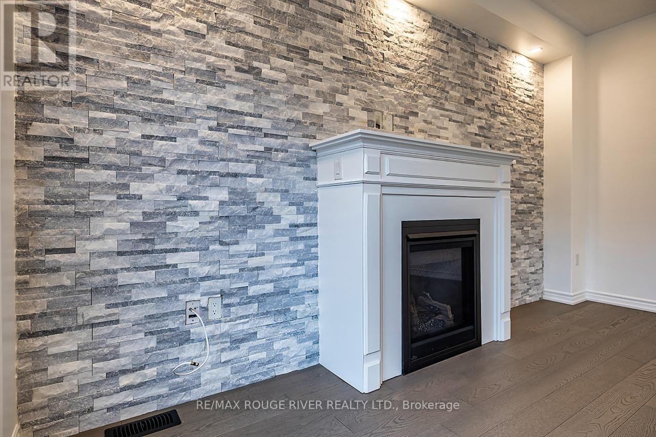 10 Moses Crescent, Clarington, Ontario  L1C 0T7 - Photo 35 - E12954146