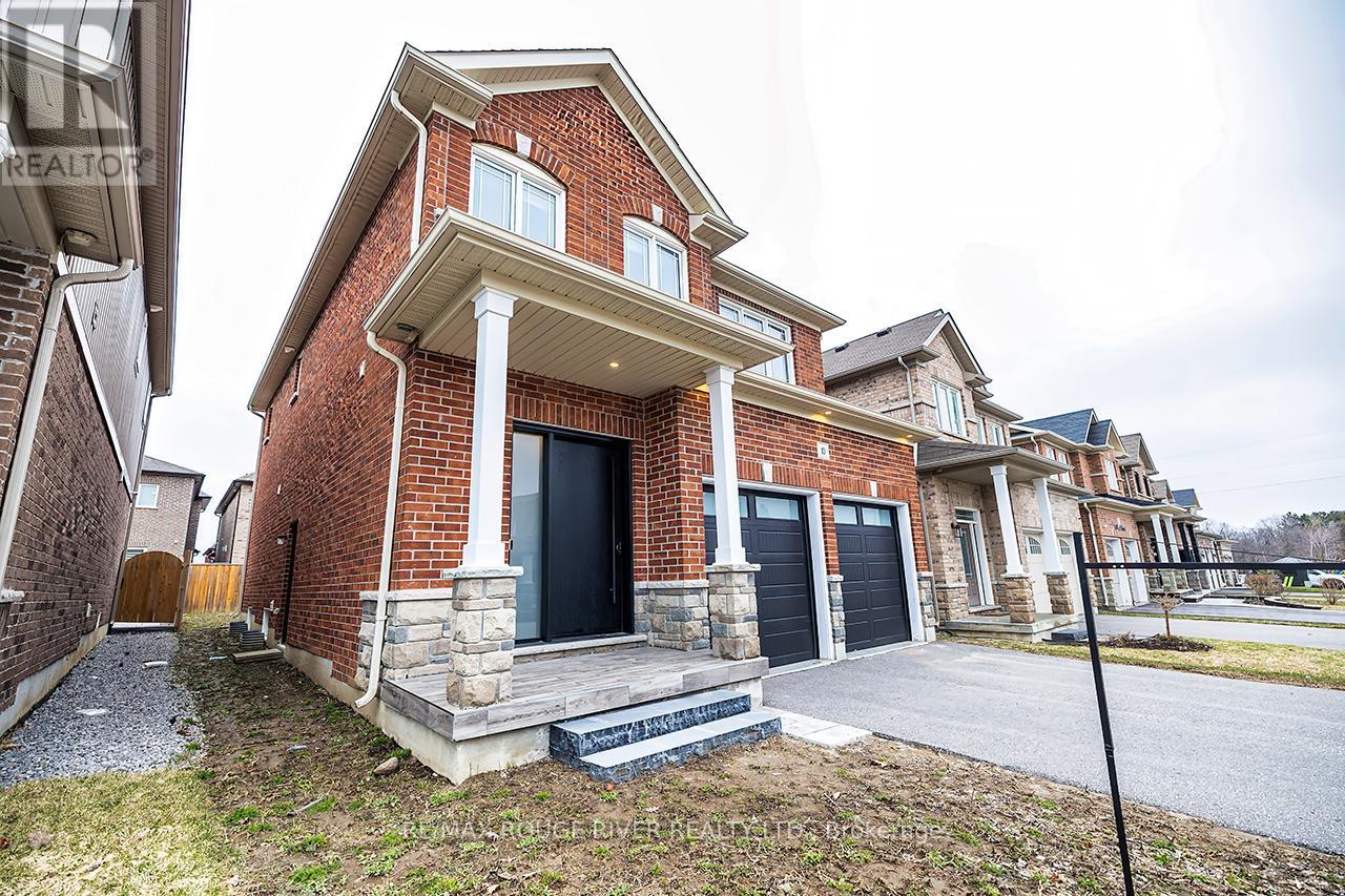 10 Moses Crescent, Clarington, Ontario  L1C 0T7 - Photo 4 - E12954146