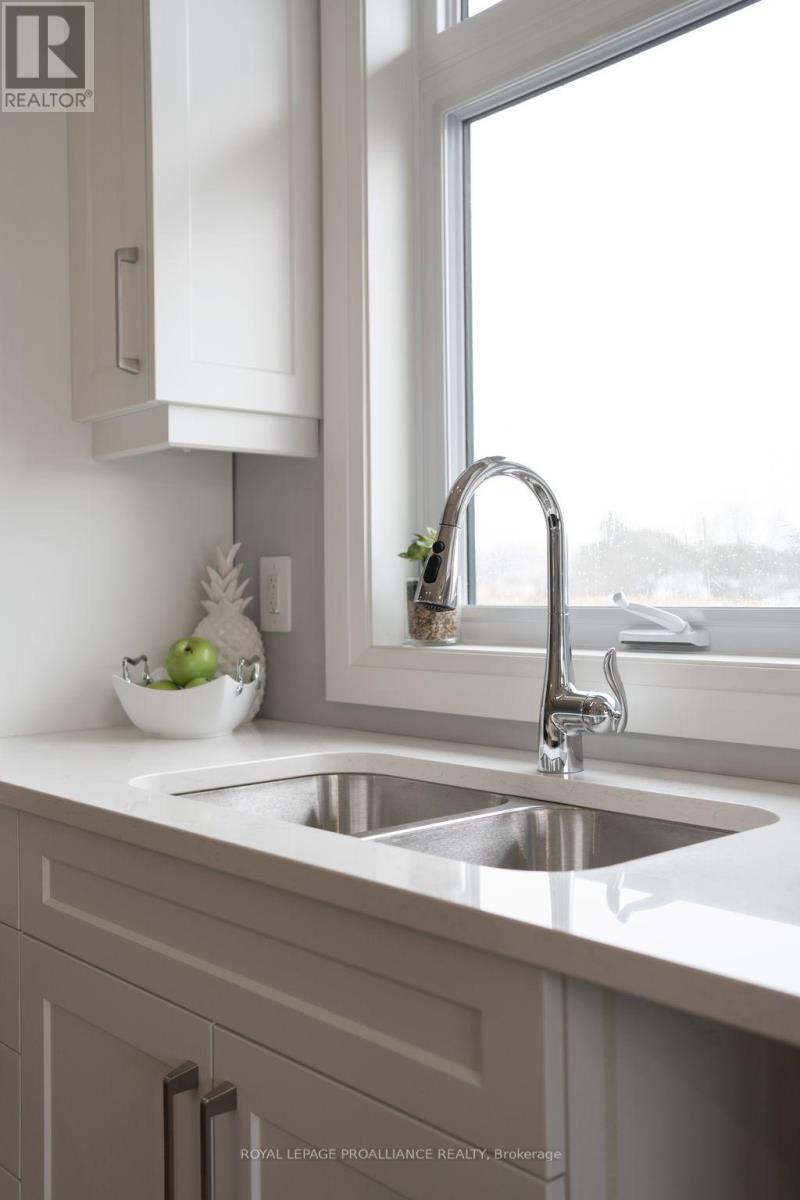 5 Mackenzie John Crescent, Brighton, Ontario  K0K 1H0 - Photo 14 - X12953458