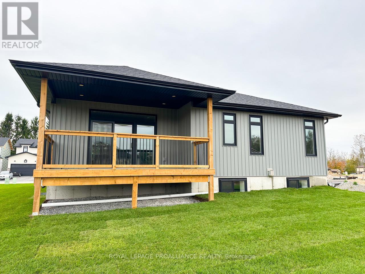 5 Mackenzie John Crescent, Brighton, Ontario  K0K 1H0 - Photo 47 - X12953458