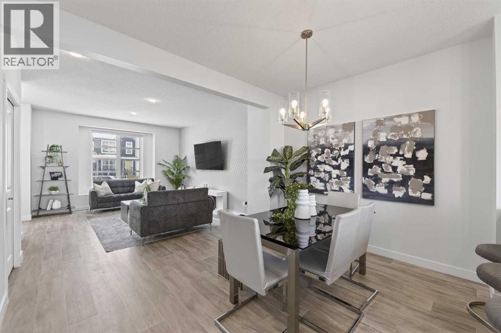 29 Carringvue Way NW, Calgary, Alberta  T3P 1K9 - Photo 10 - A2298221