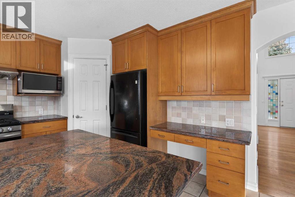 255 Hamptons Terrace NW, Calgary, Alberta  T3A 5R5 - Photo 13 - A2298429