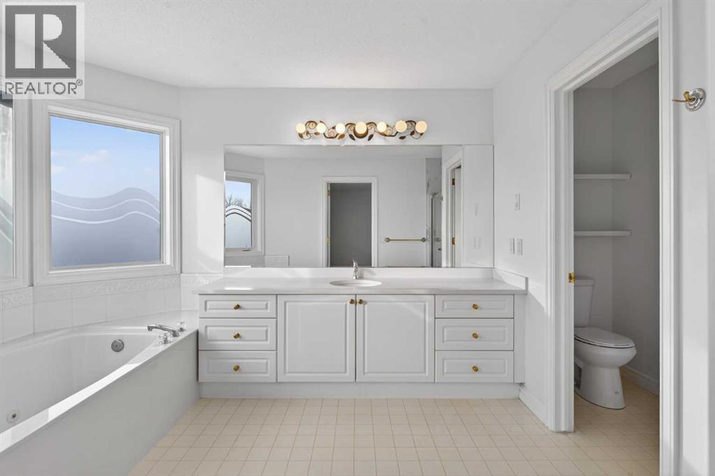 255 Hamptons Terrace NW, Calgary, Alberta  T3A 5R5 - Photo 25 - A2298429