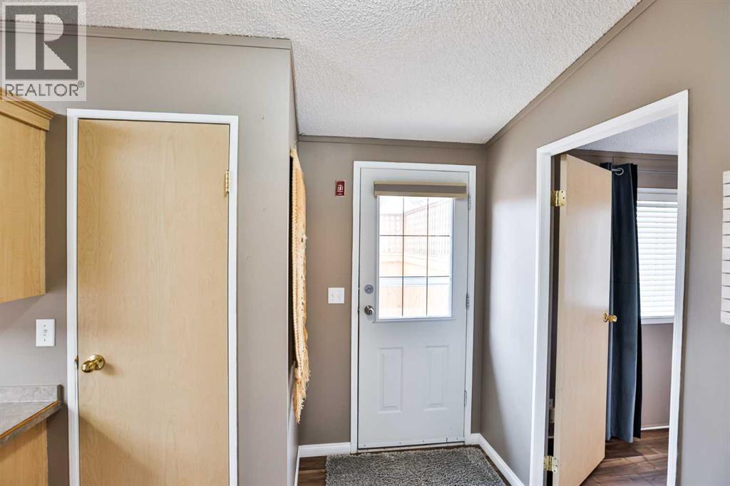 3315 31 Street S, Lethbridge, Alberta  T1K 7K3 - Photo 8 - A2298271