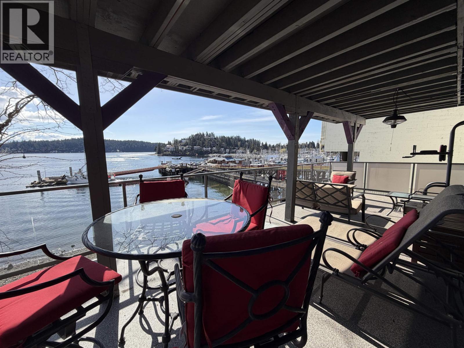 418 Marine Drive, Gibsons, British Columbia V0N 1V9 - Photo 10 - R3103355