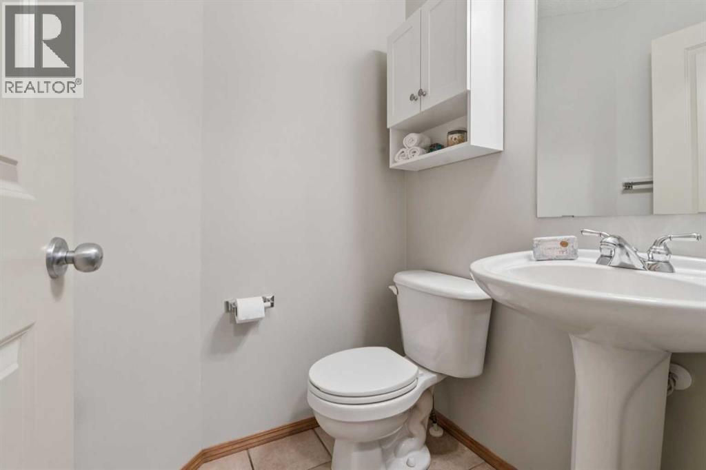 142 Cranfield Crescent Se, Calgary, Alberta  T3M 1S5 - Photo 13 - A2298534