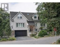 12 WALFORD ROAD, Toronto, Ontario