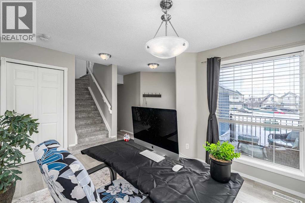 217 Bayside Place Sw, Airdrie, Alberta  T4B 2X4 - Photo 8 - A2297879