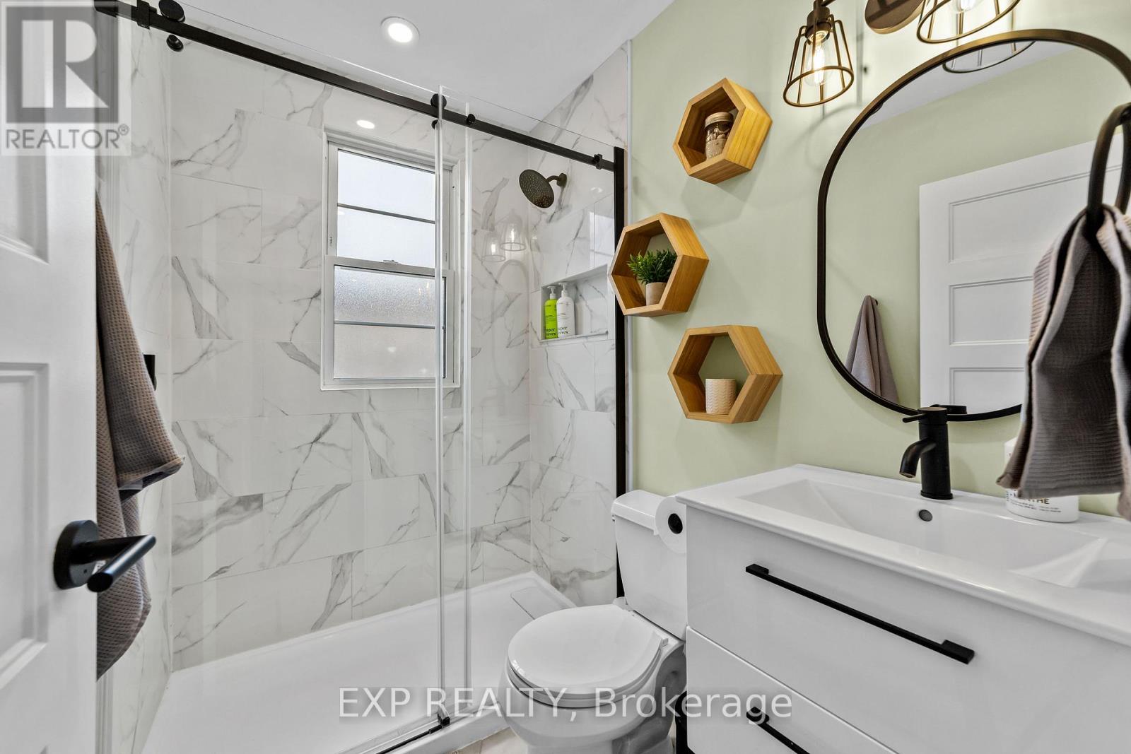 104 Barker Street, London East, Ontario  N5Y 1X7 - Photo 23 - X12948950