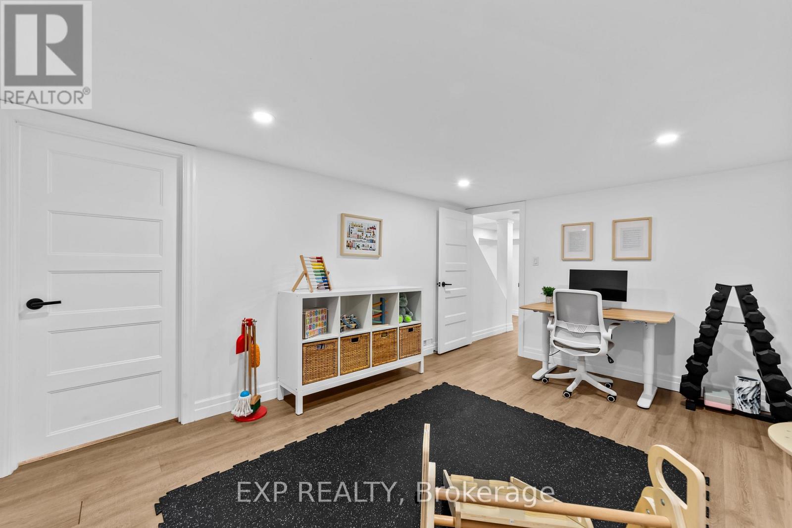 104 Barker Street, London East, Ontario  N5Y 1X7 - Photo 36 - X12948950